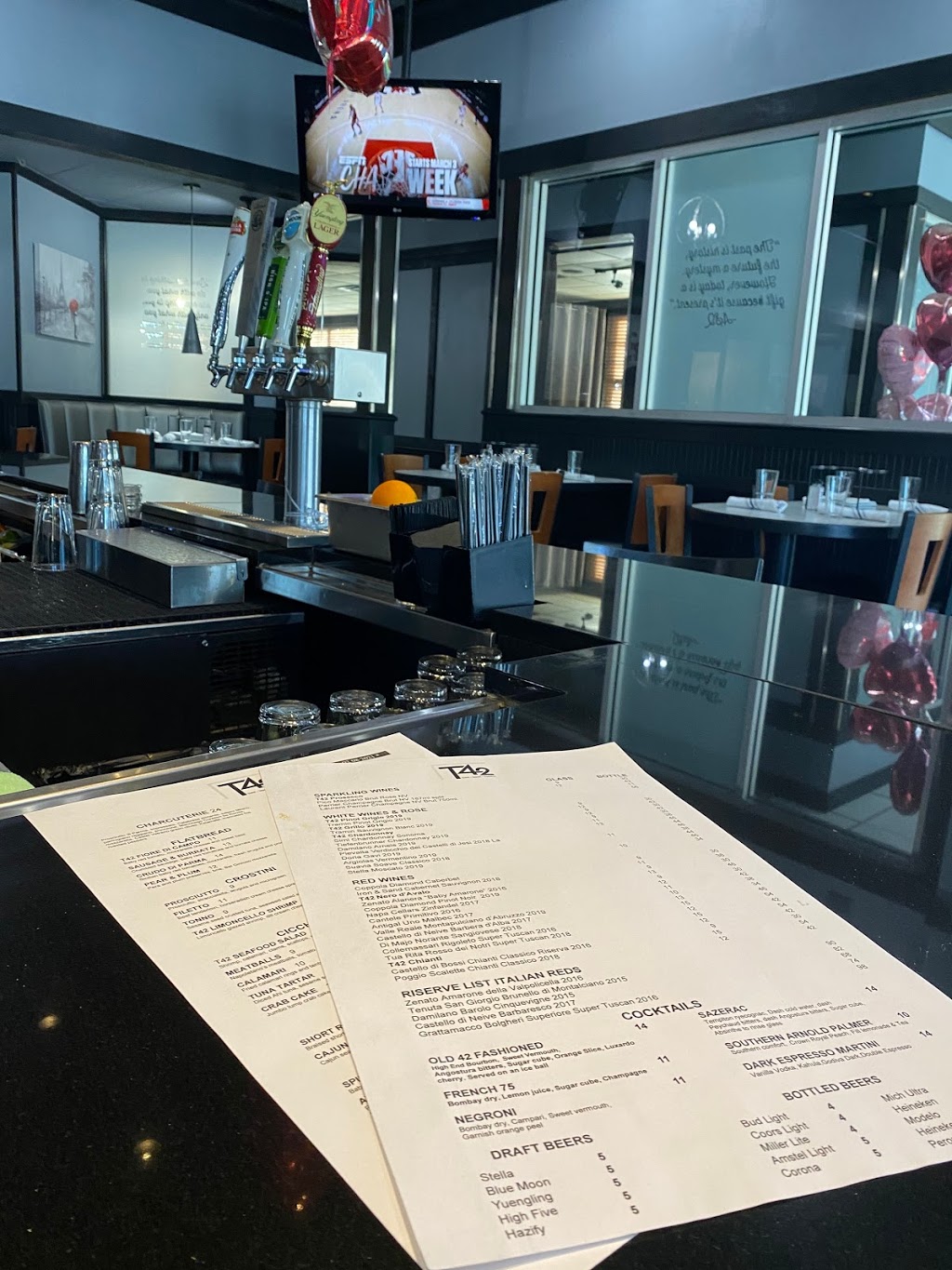 T42 | restaurant | 7991 Plaza del Lago Dr, Estero, FL 33928, USA | 2393234222 OR +1 239-323-4222