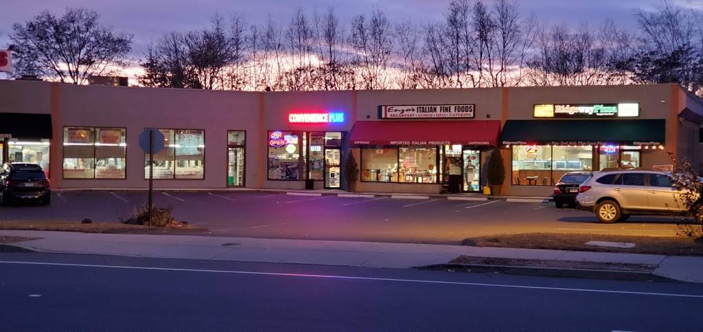 Ridgeway Pizza | restaurant | 2802 Summer St, Stamford, CT 06905, USA | 2033237777 OR +1 203-323-7777