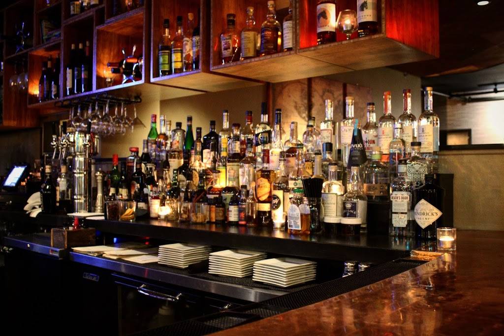 Passport Sips & Tapas | restaurant | 59 Washington St, Weymouth, MA 02188, USA | 7816604222 OR +1 781-660-4222