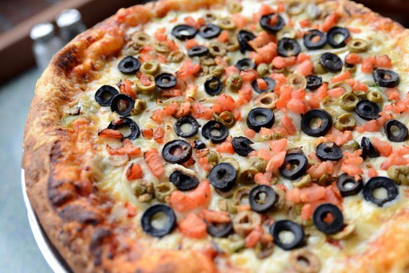 Como Pizzeria | restaurant | 3 Rue Principale S, Delson, QC J5B 1Z3, Canada | 4506356654 OR +1 450-635-6654