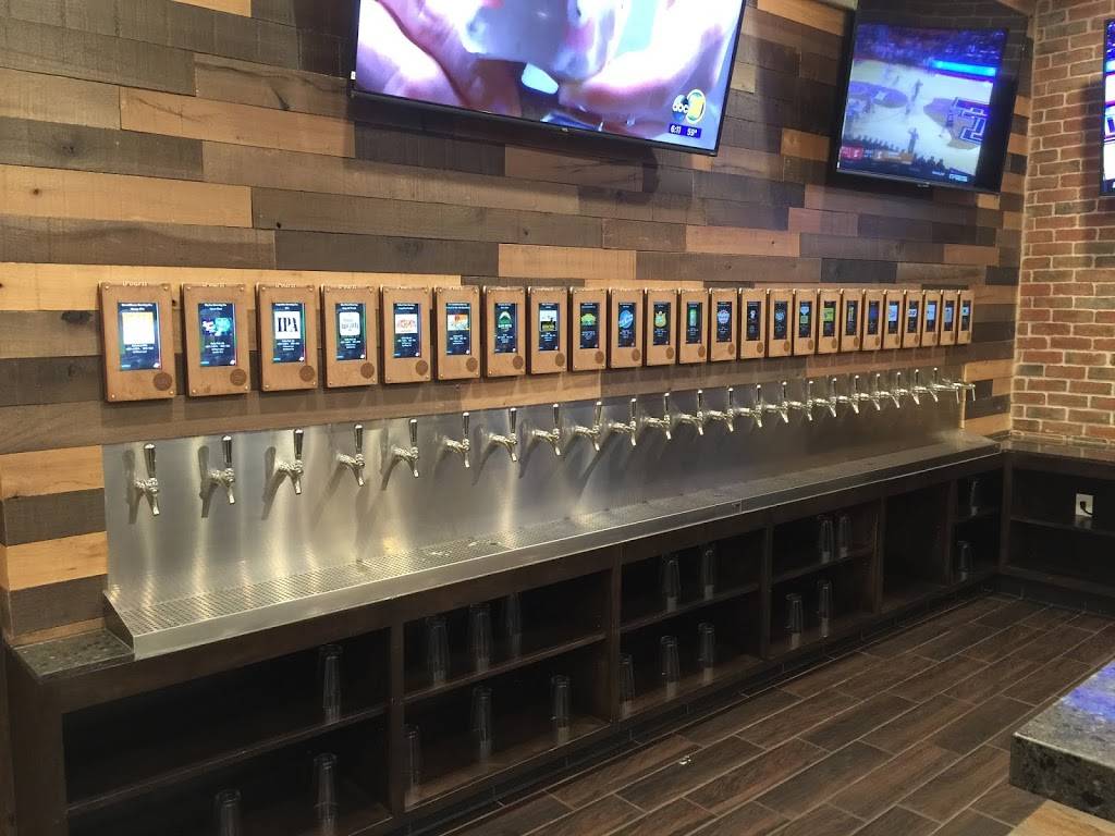 Round table pizza | restaurant | 1462 S Mercey Springs Rd, Los Banos, CA 93635, USA | 2098273600 OR +1 209-827-3600