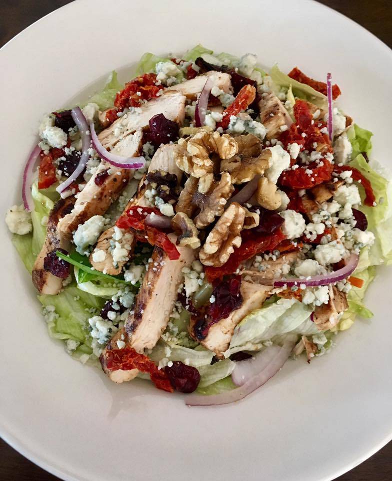 The Bayfront | restaurant | 8106 W Port Bay Rd, Wolcott, NY 14590, USA | 3159054242 OR +1 315-905-4242