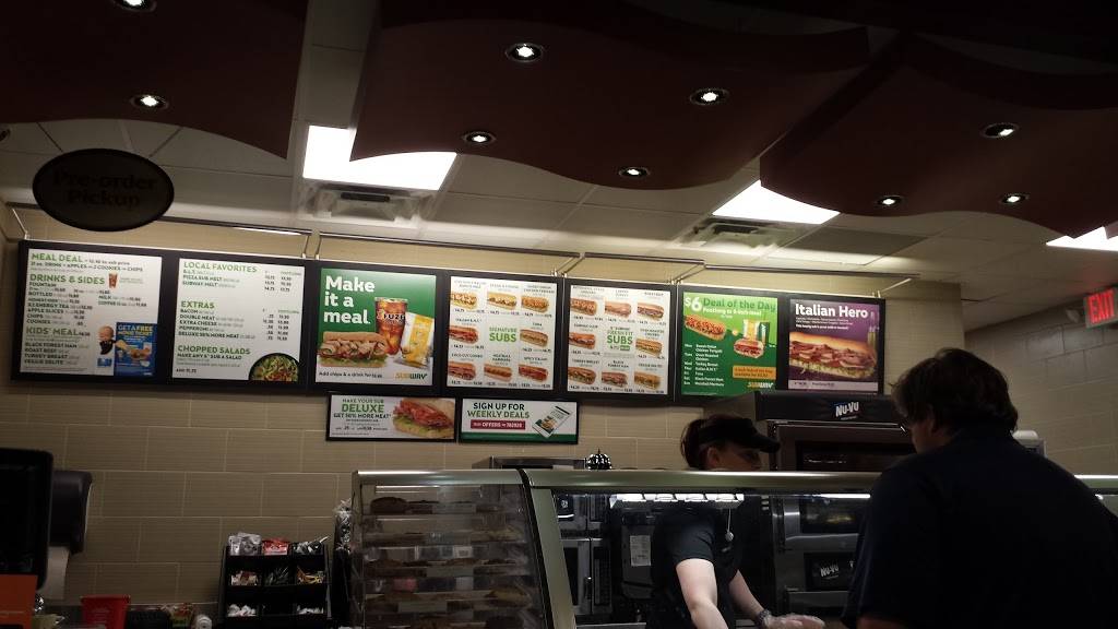 Subway | restaurant | 677 Brandon Ave SW, Roanoke, VA 24015, USA | 5403459770 OR +1 540-345-9770