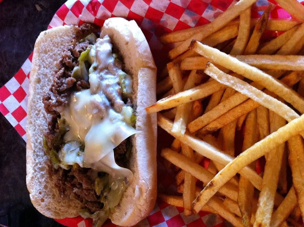 Spinns Burger & Beer | restaurant | 4411 Montaño Rd NW, Albuquerque, NM 87120, USA | 5058996180 OR +1 505-899-6180