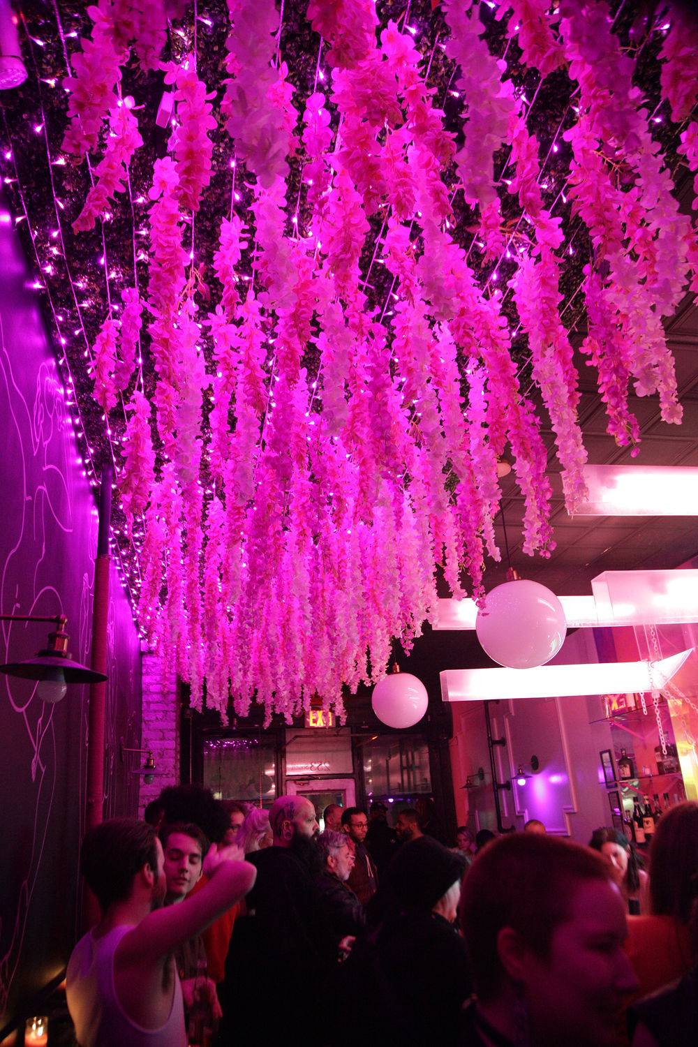 Pink Metal | restaurant | 253 Bushwick Ave, Brooklyn, NY 11206, USA | 3477991236 OR +1 347-799-1236