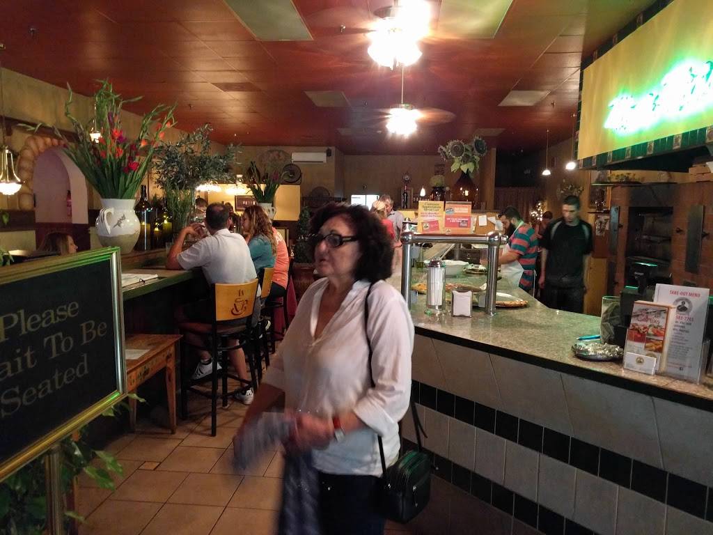 Mama Mias Pizza & Cafe | restaurant | 185 Ballston Ave, Saratoga Springs, NY 12866, USA | 5185837783 OR +1 518-583-7783