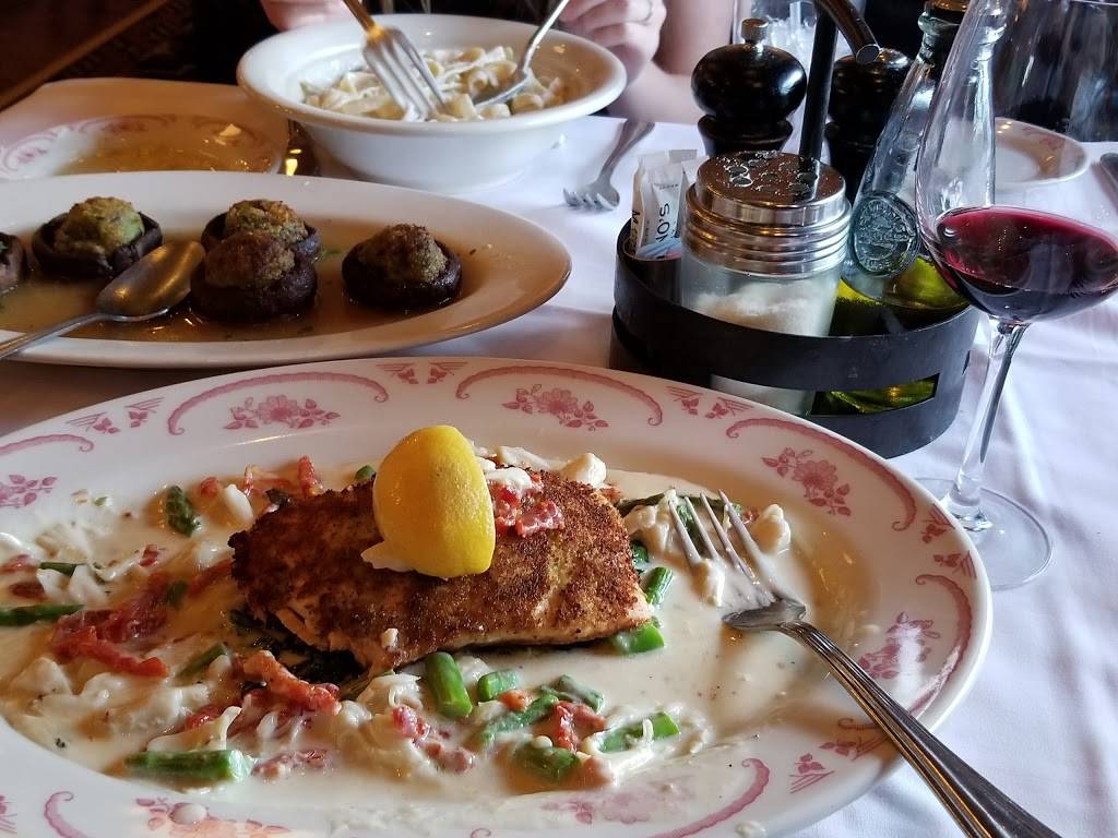 Maggianos Little Italy | restaurant | 1601 Cumberland Mall Suite 200, Atlanta, GA 30339, USA | 7707991580 OR +1 770-799-1580