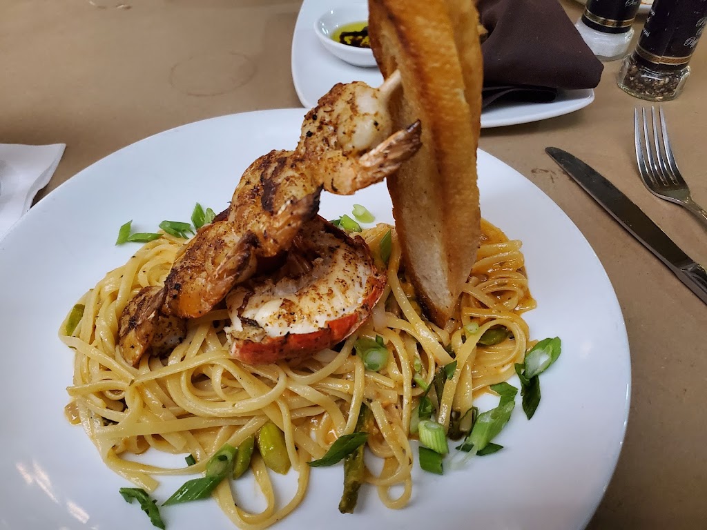 V Pauls Italian Ristorante | restaurant | 29 Palafox Pl, Pensacola, FL 32502, USA | 8504665855 OR +1 850-466-5855