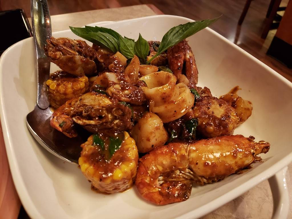 ChaBa Thai | restaurant | 5810 NE Sandy Blvd, Portland, OR 97213, USA | 5032823970 OR +1 503-282-3970