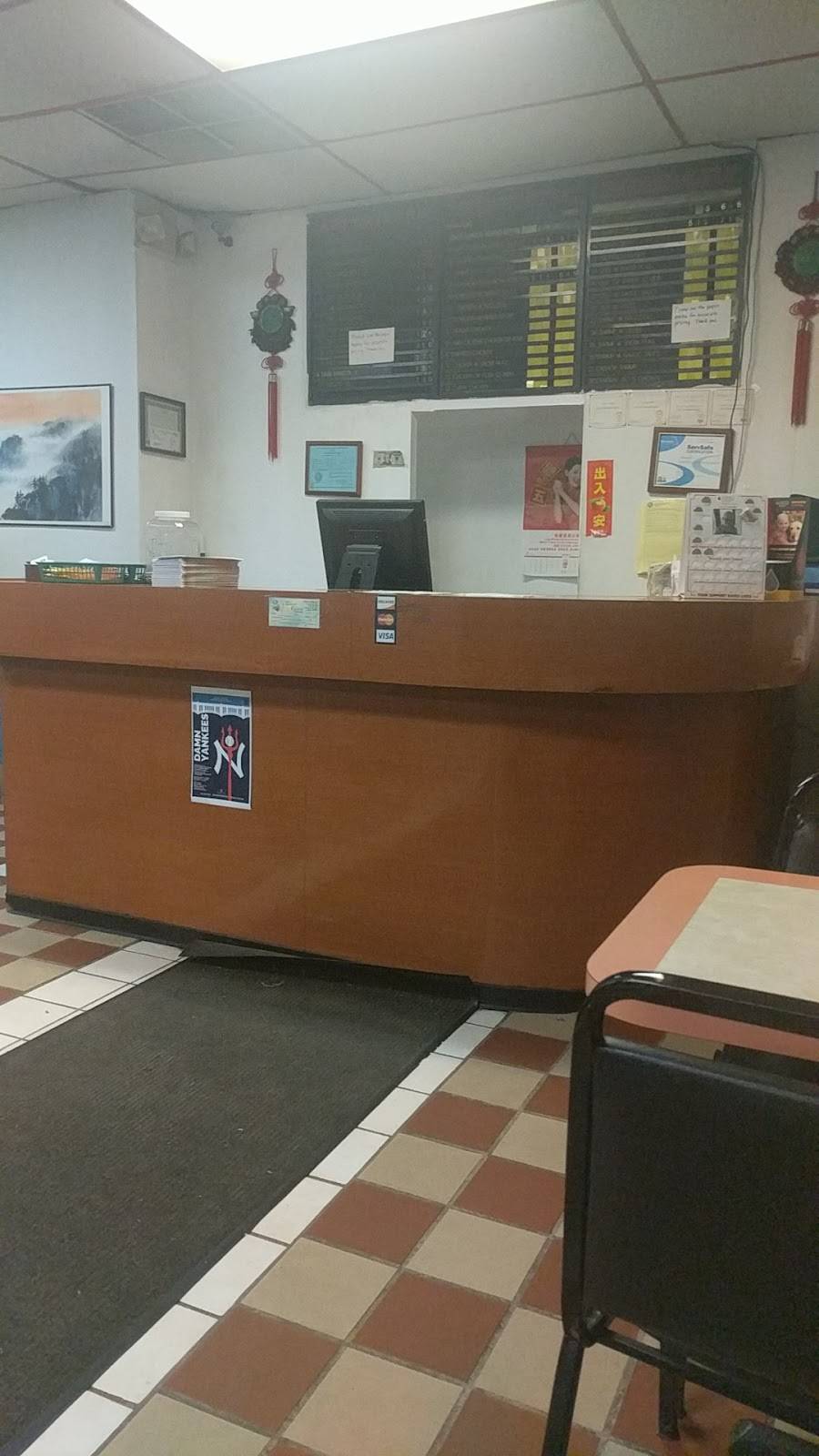 China Express | restaurant | 1805 W University Ave, Muncie, IN 47303, USA | 7652865298 OR +1 765-286-5298