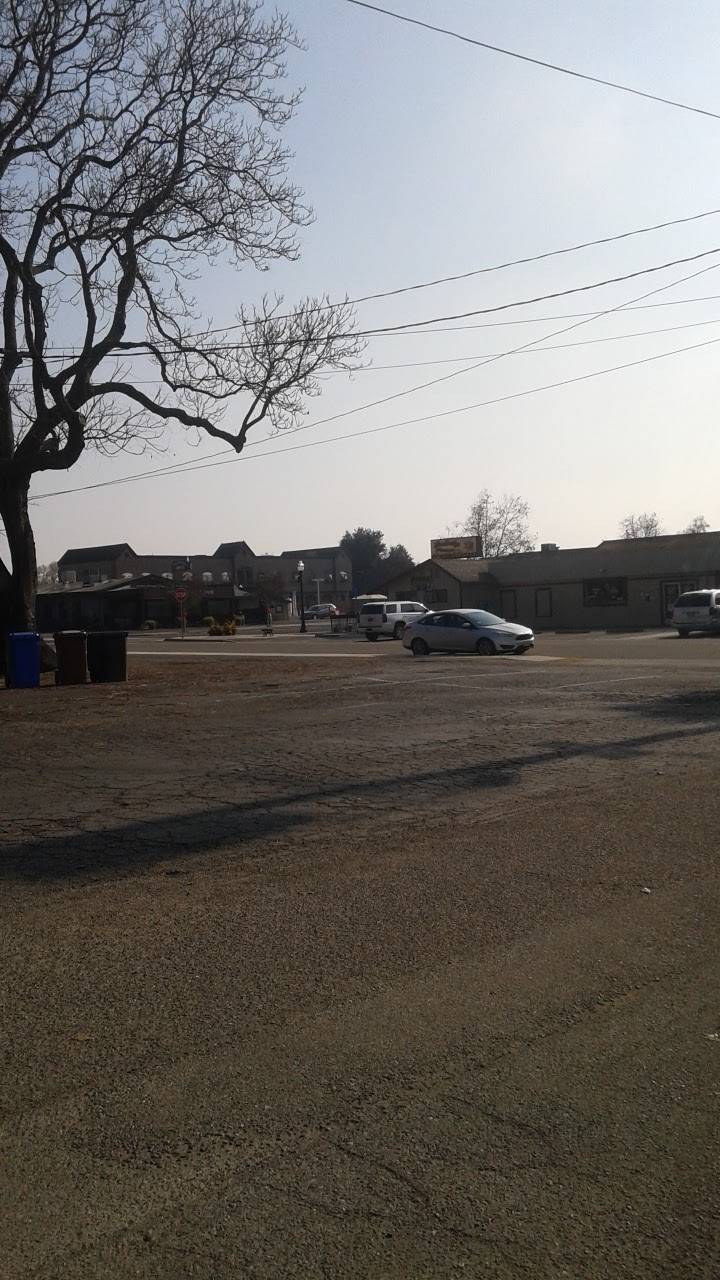 Woodbridge Pizza | restaurant | 18879 N Lower Sacramento Rd, Woodbridge, CA 95258, USA | 2093338412 OR +1 209-333-8412