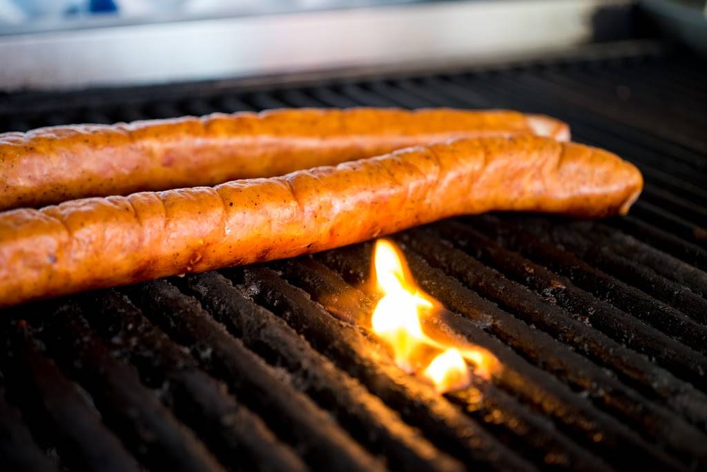 Scoobys Hot Dogs | meal takeaway | 1020 E N Ave, West Chicago, IL 60185, USA | 6302314848 OR +1 630-231-4848