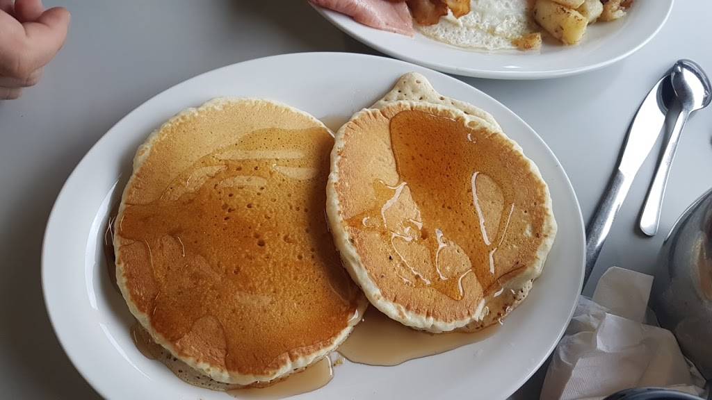 Kaileys Kafe | restaurant | 8 Loyalist Dr unit 6, Brighton, ON K0K 1H0, Canada | 6134759777 OR +1 613-475-9777