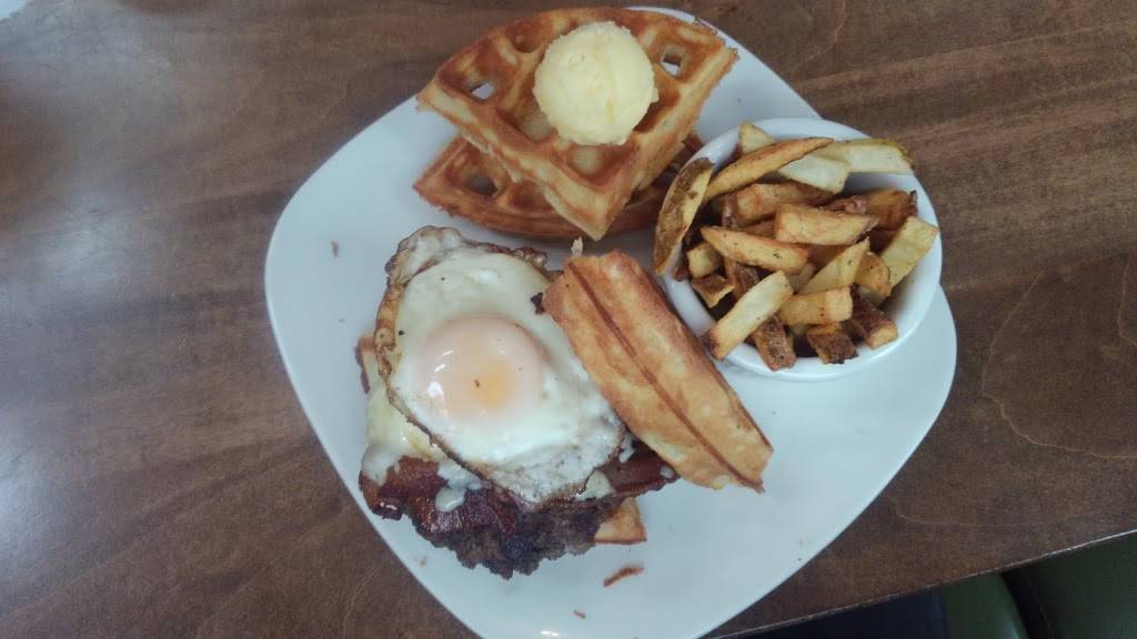 Conscious Community Cafe & Co-op | restaurant | 2851 W Edmond Rd, Edmond, OK 73012, USA | 4055135419 OR +1 405-513-5419