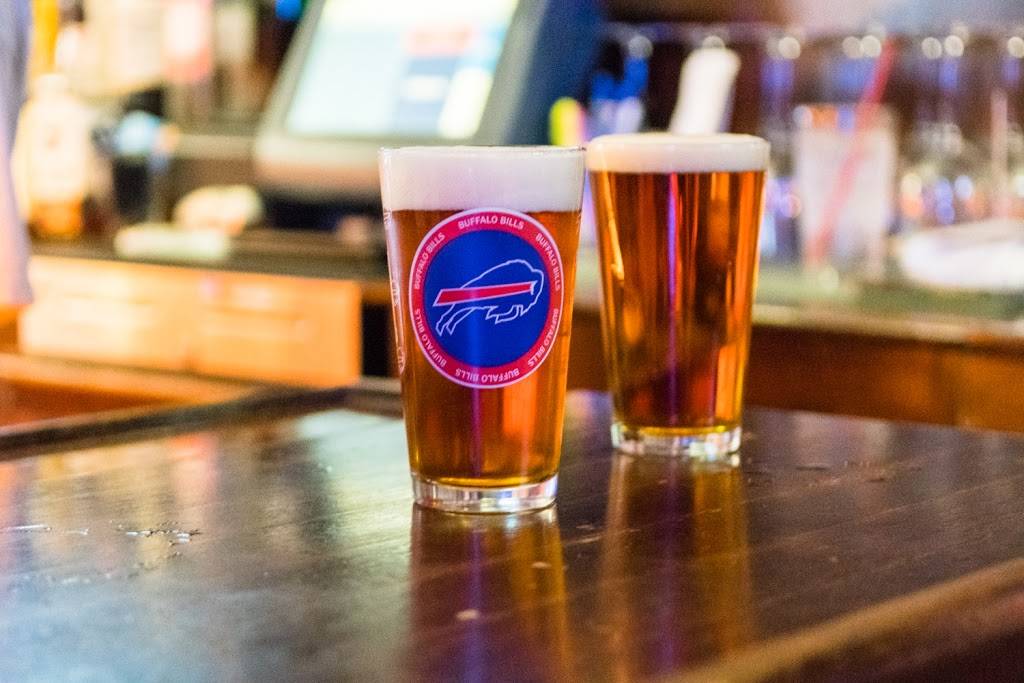 Black Water Tavern & Tap | restaurant | 12443 Broadway, Alden, NY 14004, USA | 7169024317 OR +1 716-902-4317