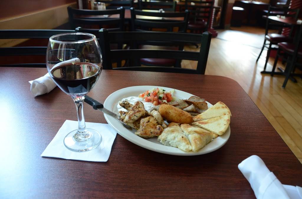 Yannis Grill & Vineyard | restaurant | 410 S Ankeny Blvd, Ankeny, IA 50023, USA | 5159657802 OR +1 515-965-7802