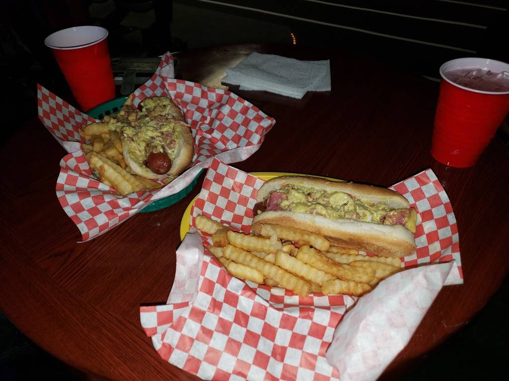 The Alumni Sports Restaurant | restaurant | Whittier, CA 90602, USA | 5626321454 OR +1 562-632-1454