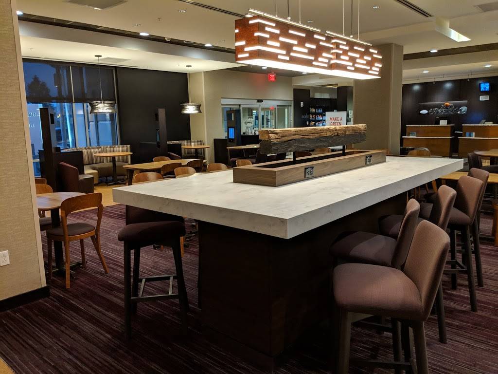 The Bistro – Eat. Drink. Connect.® | restaurant | 601 W Washington St, Indianapolis, IN 46204, USA | 3178229029 OR +1 317-822-9029