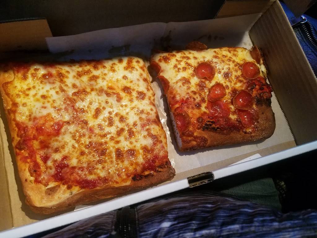 Francos Pizza | restaurant | 1153 Kenmore Ave, Buffalo, NY 14217, USA | 7168772720 OR +1 716-877-2720