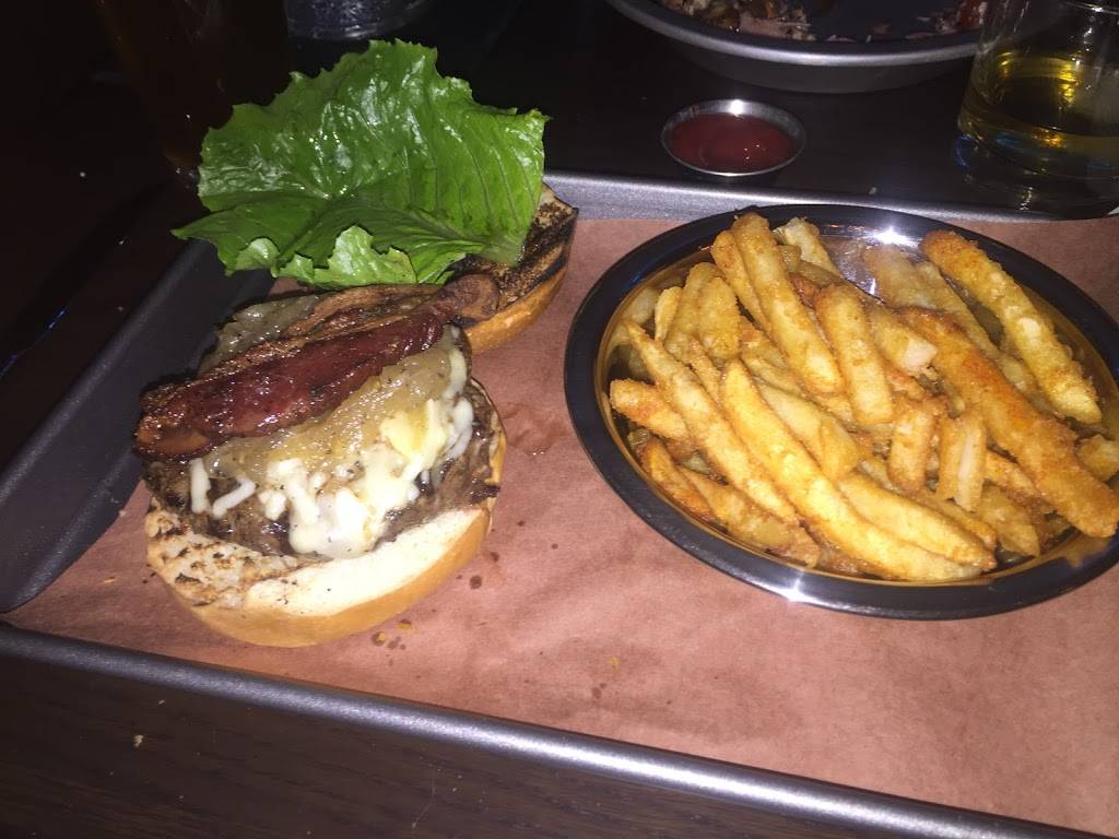 Smith’s Modern | restaurant | 451 Atlantic Ave, East Rockaway, NY 11518, USA | 5166126231 OR +1 516-612-6231