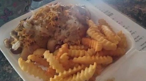 Sweet Royale Hotdogs & Poetry | restaurant | 2622 Detroit St, Portsmouth, VA 23707, USA | 7579772460 OR +1 757-977-2460