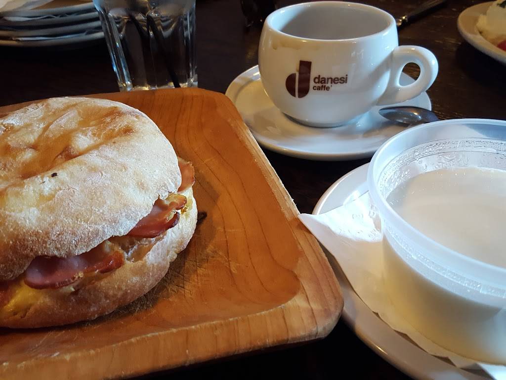 Stefan Grill | cafe | 7101 Santa Fe Dr, Hodgkins, IL 60525, USA | 7085790621 OR +1 708-579-0621