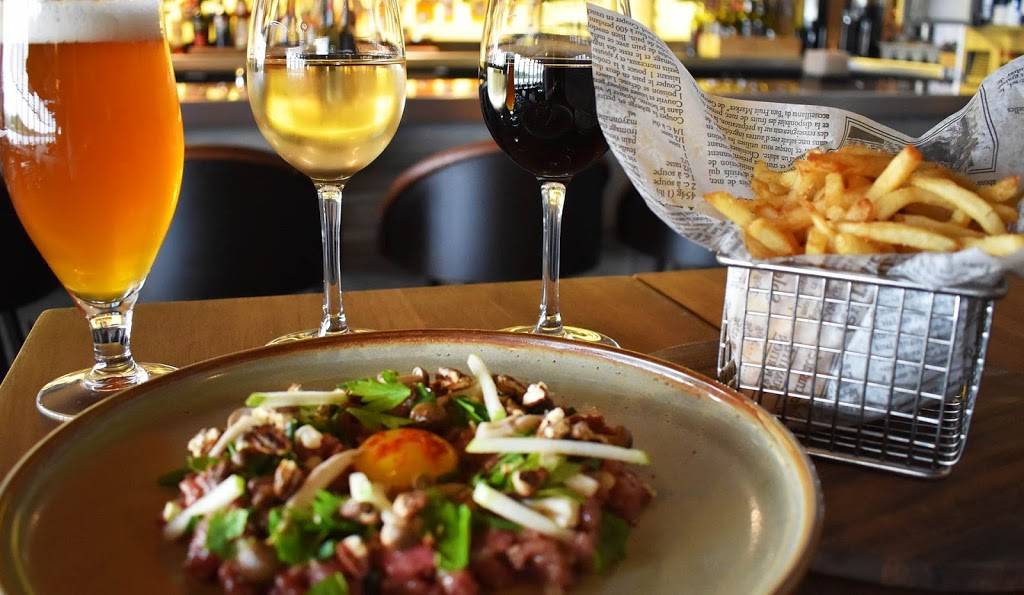 Chais58 | restaurant | 39 Chemin Fridolin-Simard, Estérel, QC J0T 1E0, Canada | 8883783735 OR +1 888-378-3735