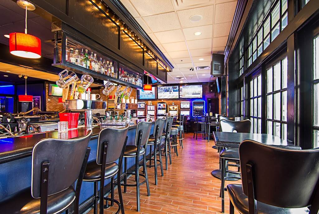 Lake House | restaurant | 525 Rockland Rd, Lake Bluff, IL 60044, USA | 8472957140 OR +1 847-295-7140