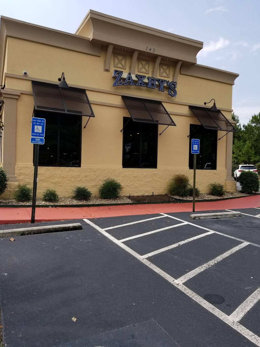 Zaxbys Chicken Fingers & Buffalo Wings | restaurant | 743 Pleasant, Killian Hill Rd NW, Lilburn, GA 30047, USA | 7709216161 OR +1 770-921-6161