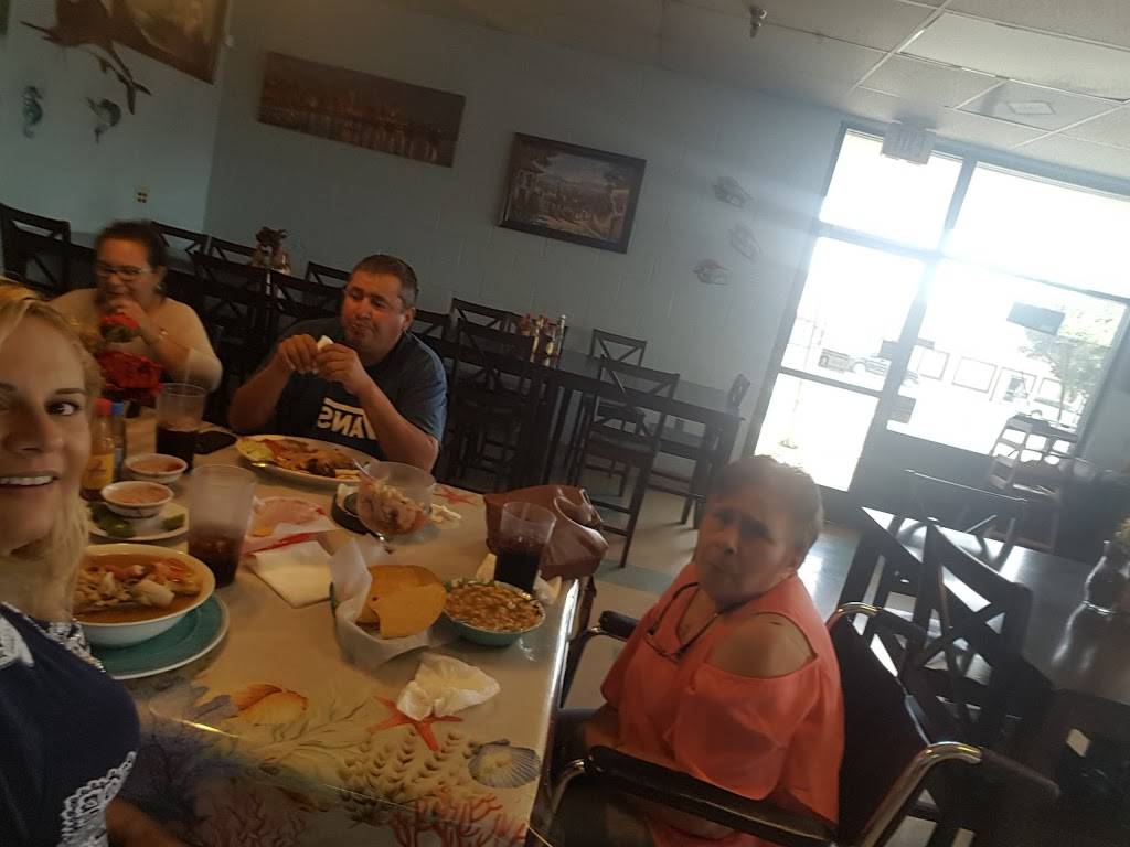 Mariscos Y Birrieria Mazatlan | restaurant | 1592 W Olive Ave, Porterville, CA 93257, USA | 5597846494 OR +1 559-784-6494