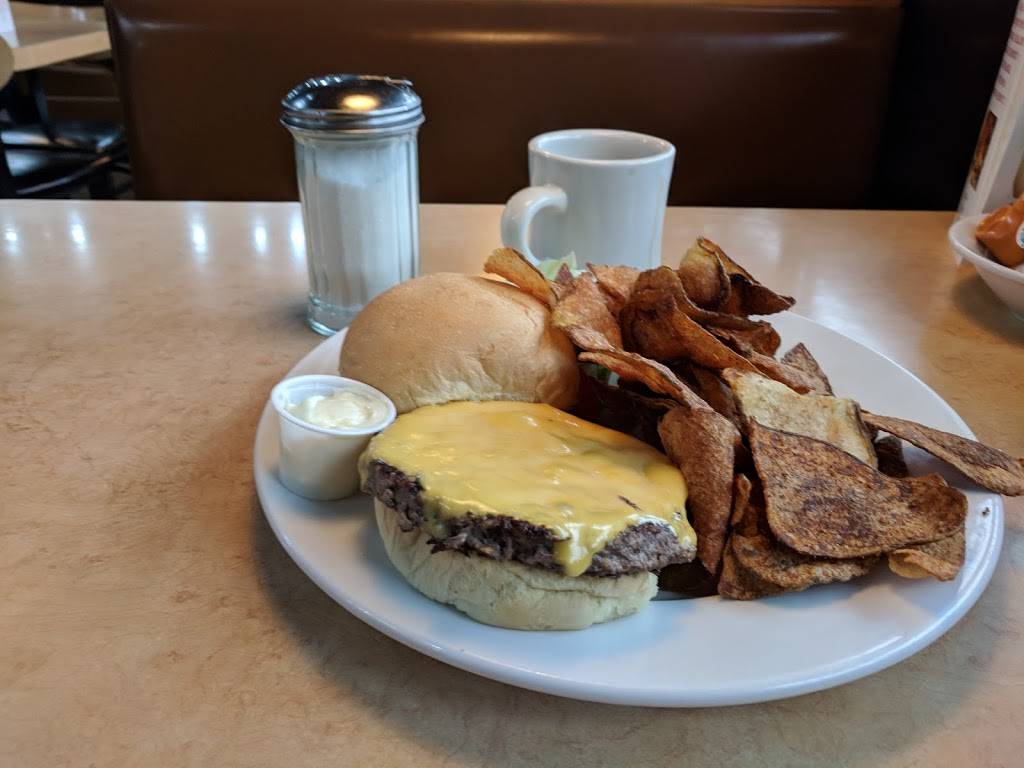 Star Diner | restaurant | 457 W Dussel Dr, Maumee, OH 43537, USA | 4198979353 OR +1 419-897-9353