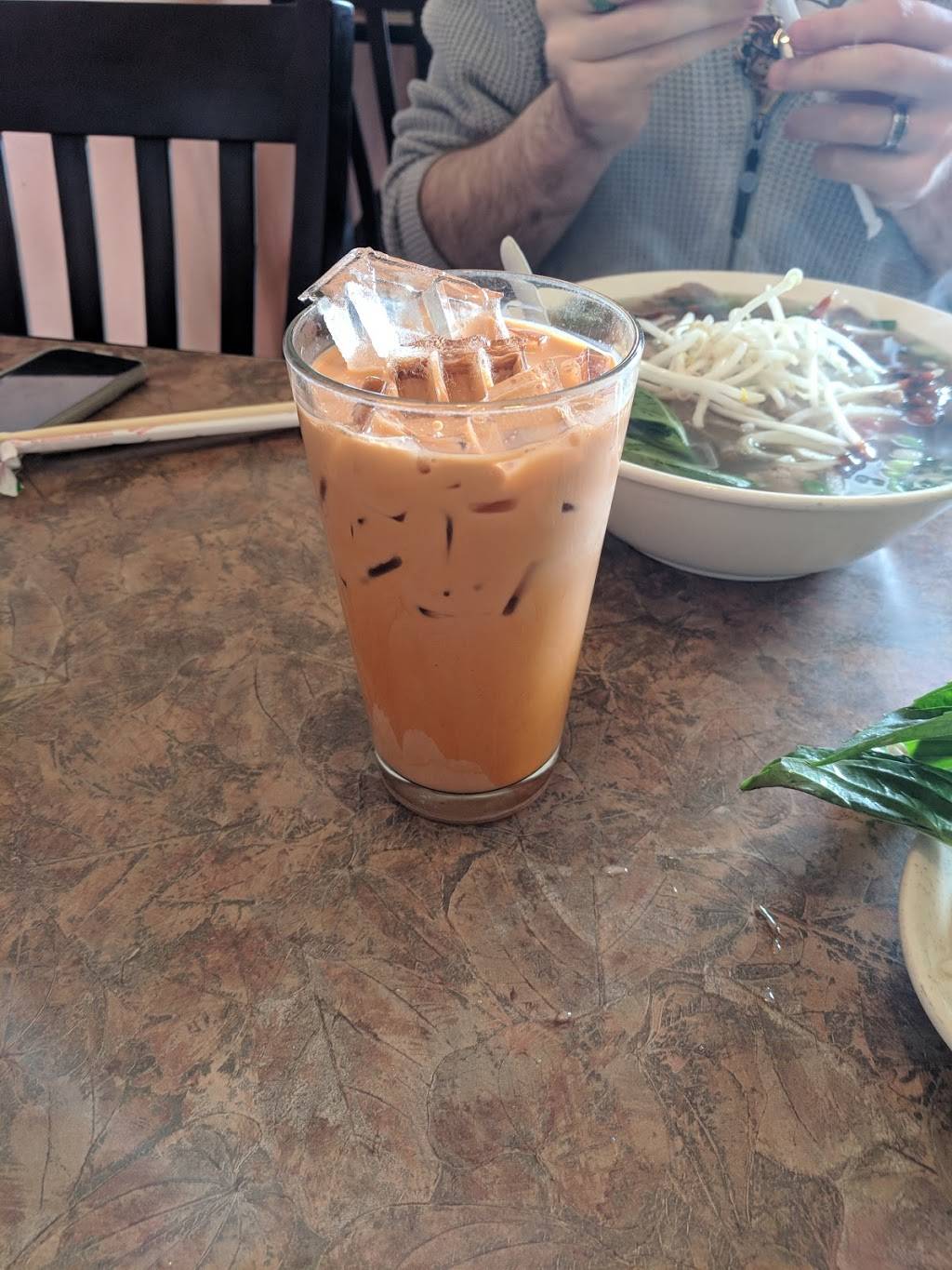 Pho Alderwood | restaurant | 2701 184th Ave West #107, Lynnwood, WA 98037, USA | 4257440990 OR +1 425-744-0990