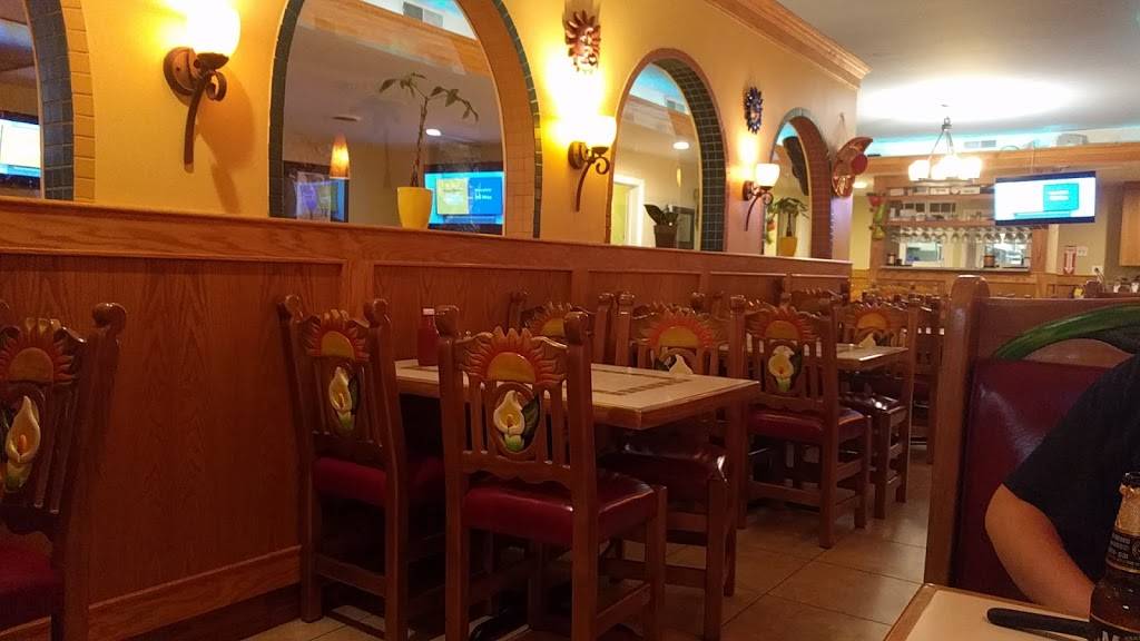 Mi Pueblito Orient Heights | restaurant | 964 Saratoga St, Boston, MA 02128, USA | 6175678899 OR +1 617-567-8899