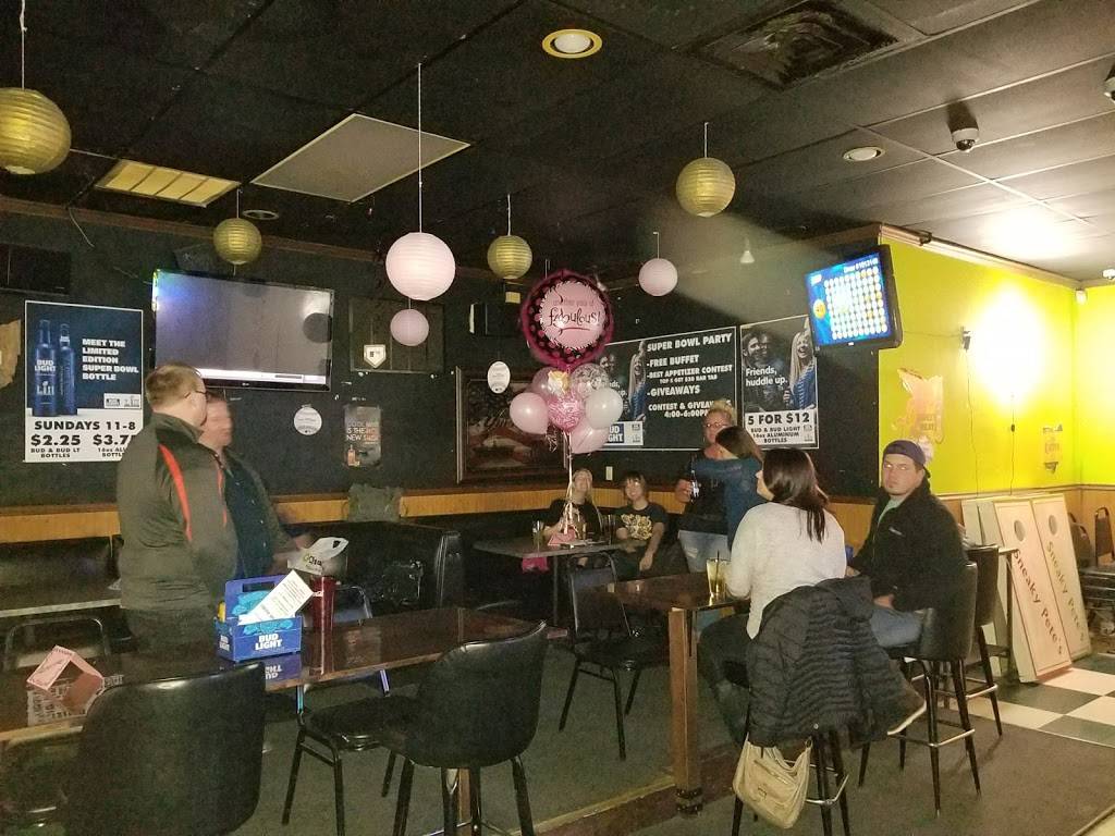 Sneaky Petes | restaurant | 3152 Lighthouse Dr, Fairfield, OH 45014, USA | 5138602221 OR +1 513-860-2221