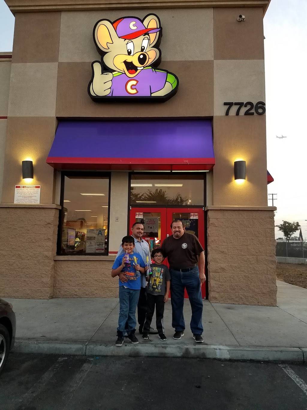 Chuck E. Cheeses | restaurant | 7726 S Alameda St, Walnut Park, CA 90255, USA | 3235862124 OR +1 323-586-2124