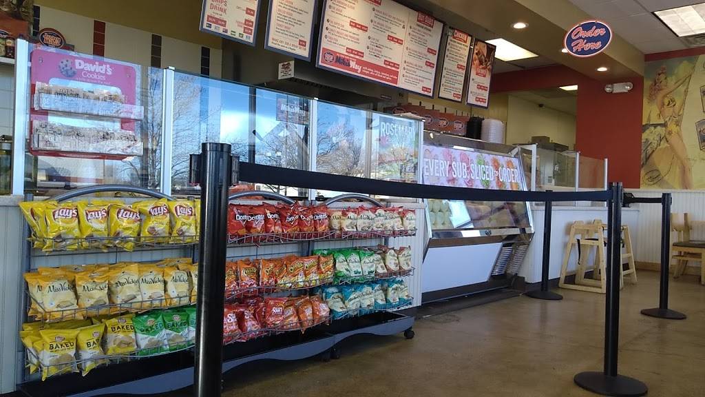 Jersey Mikes Subs | meal takeaway | 214 N Weber Rd, Bolingbrook, IL 60440, USA | 6302266855 OR +1 630-226-6855