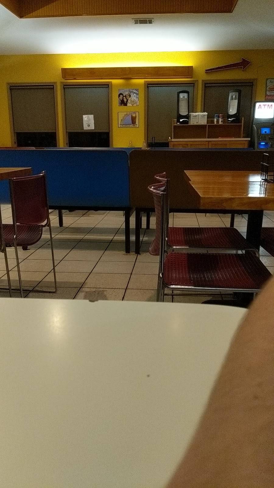 G & J Drive Inn | restaurant | 13914 Florida Blvd, Livingston, LA 70754, USA | 2256867927 OR +1 225-686-7927