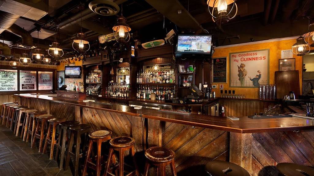 Auld Dubliner Squaw Valley | restaurant | 1850 Village South Rd #41, Olympic Valley, CA 96146, USA | 5305846041 OR +1 530-584-6041