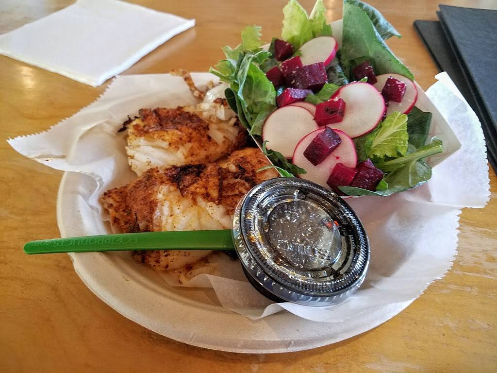 Smithtown Seafood | restaurant | 501 W 6th St, Lexington, KY 40508, USA | 8593034100 OR +1 859-303-4100