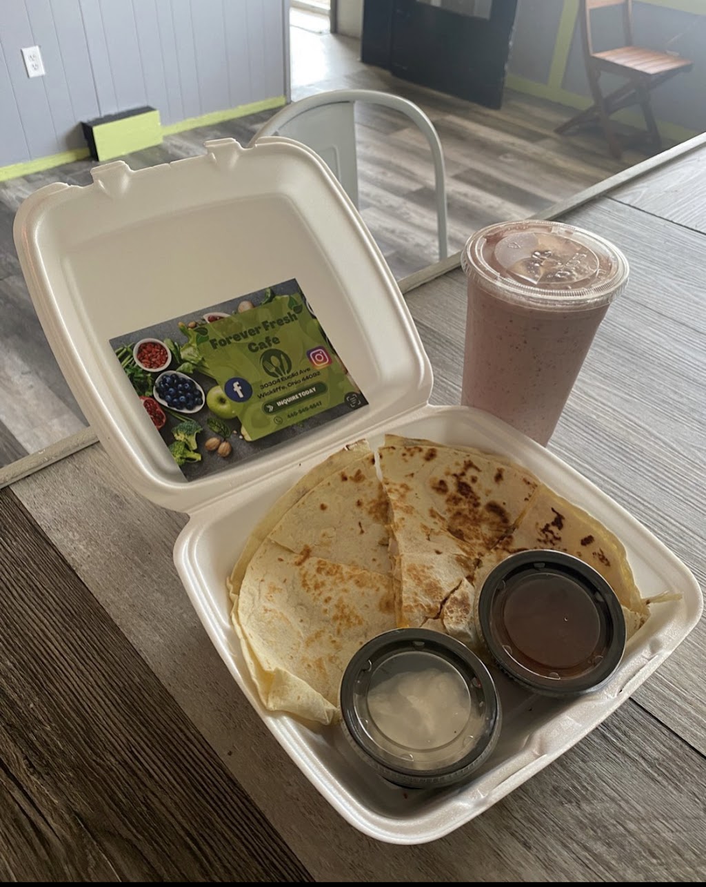 Forever Fresh Cafe | restaurant | 30304 Euclid Ave, Wickliffe, OH 44092, USA | 2163154242 OR +1 216-315-4242