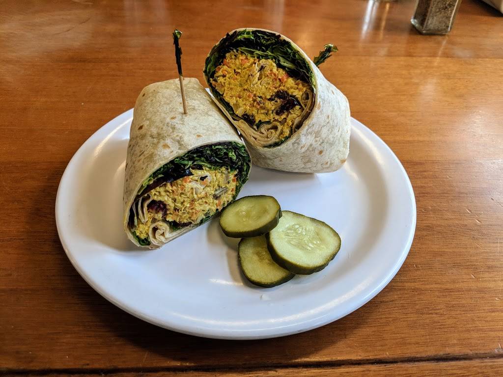 C Salt Gourmet Market | cafe | 349 Ocean House Rd, Cape Elizabeth, ME 04107, USA | 2079567700 OR +1 207-956-7700