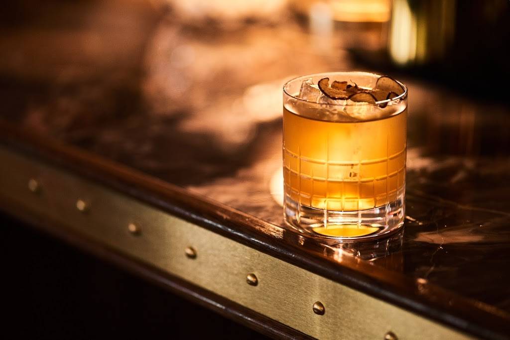 Doyle | restaurant | 1500 New Hampshire Ave NW, Washington, DC 20036, USA | 2024484301 OR +1 202-448-4301