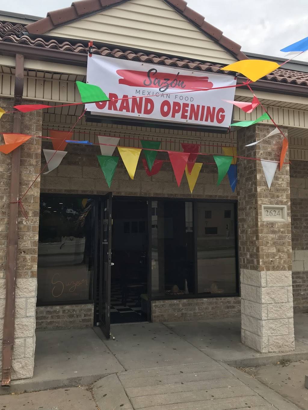 Sazon Mexican Restaurant | restaurant | 2624 E 21st St N, Wichita, KS 67214, USA | 3167940926 OR +1 316-794-0926