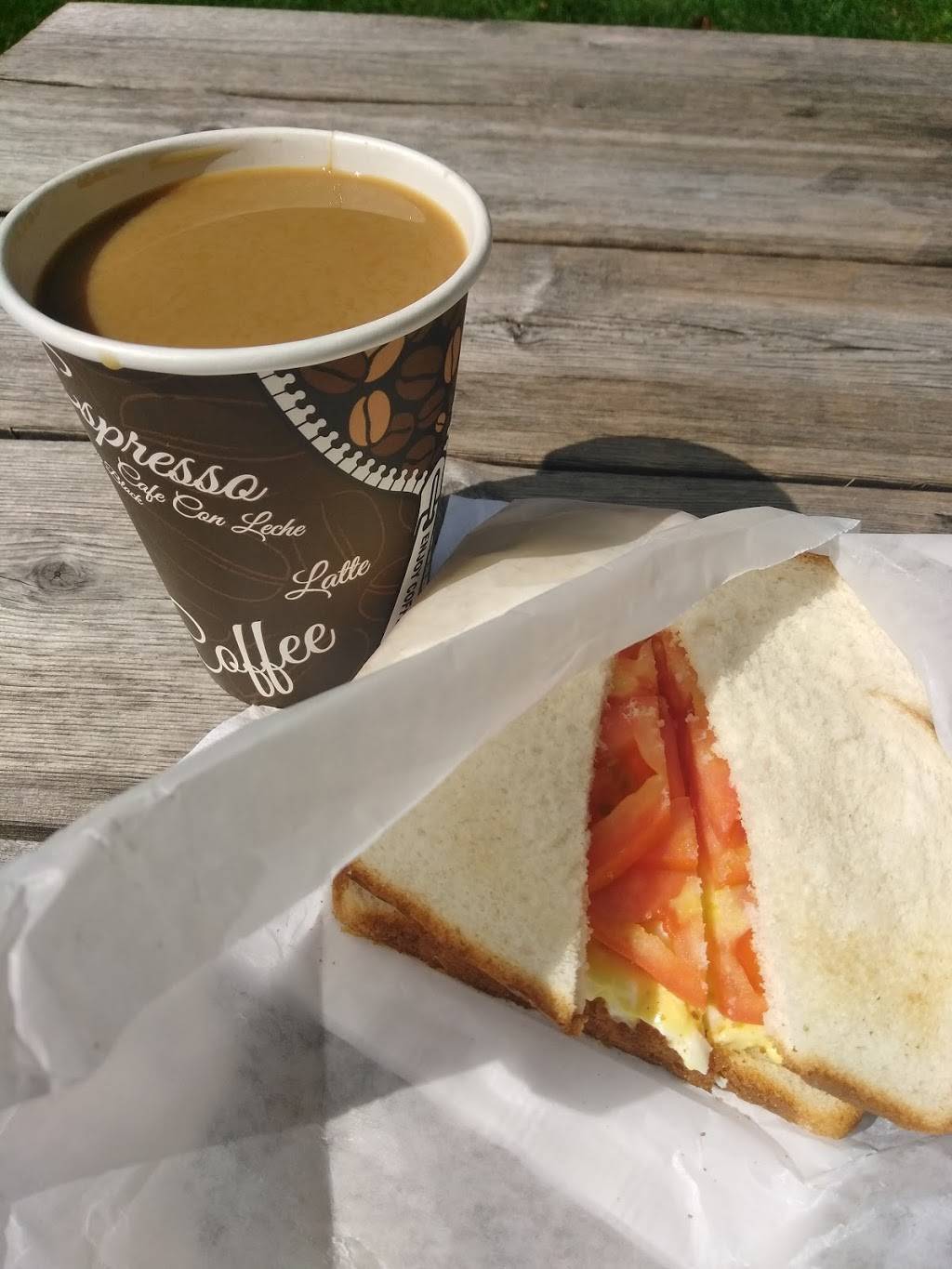 Chris Coffee Shop | restaurant | 1 Valleybrook Dr, North York, ON M3B 2S9, Canada | 4164479462 OR +1 416-447-9462