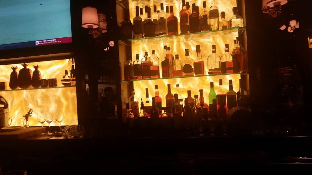 The Harrison | restaurant | 86 S Tyson Ave, Floral Park, NY 11001, USA | 5167752682 OR +1 516-775-2682