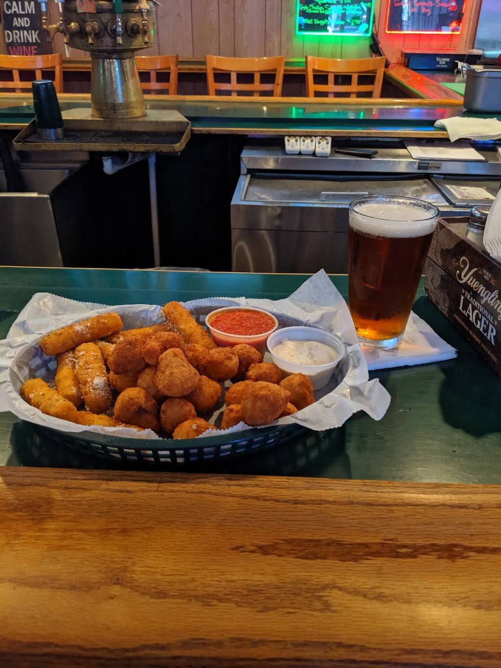 Olde Village Pub | restaurant | 1211 NJ-35, Middletown, NJ 07748, USA | 7326719156 OR +1 732-671-9156