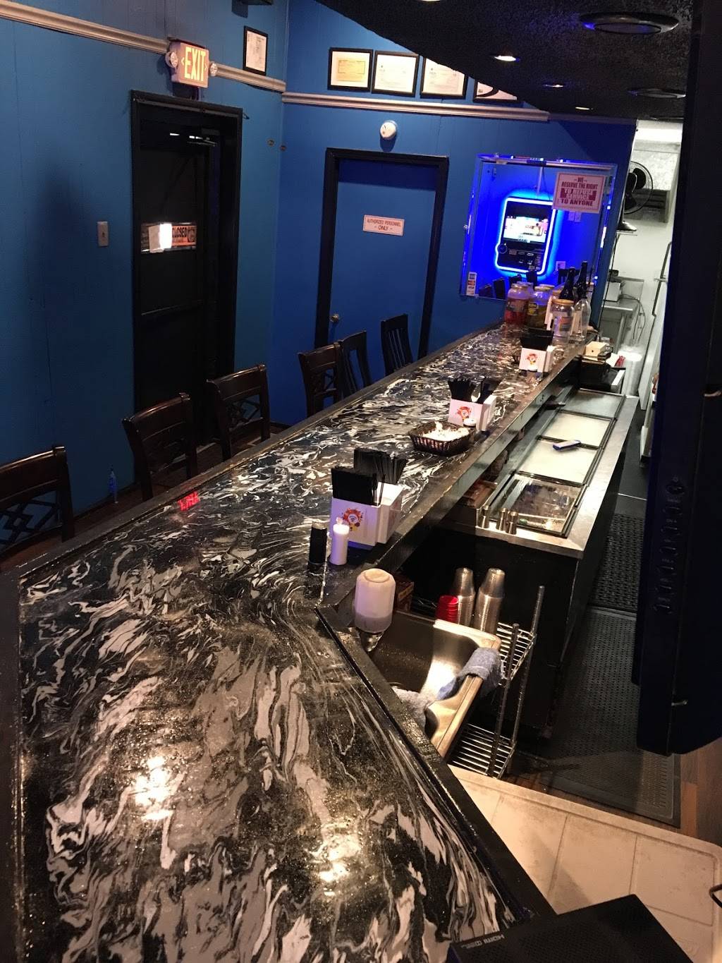 Brothas Bar | restaurant | 3 Ashmore St, Greenville, SC 29607, USA | 8642141377 OR +1 864-214-1377