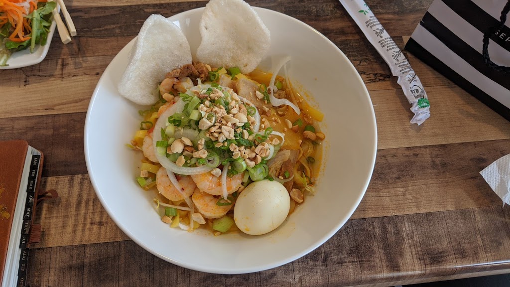 Phở Real | restaurant | 8102 N Davis Hwy #12, Pensacola, FL 32514, USA | 8504663104 OR +1 850-466-3104