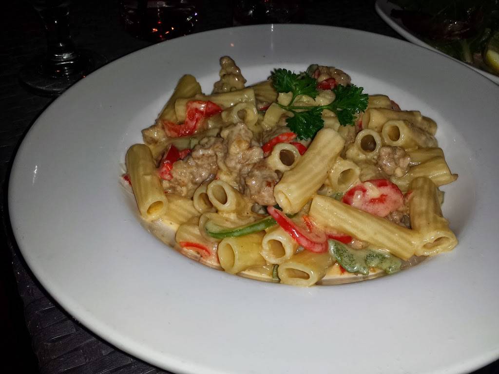 Va Bene | restaurant | 4647 E Chandler Blvd, Phoenix, AZ 85048, USA | 4807064070 OR +1 480-706-4070