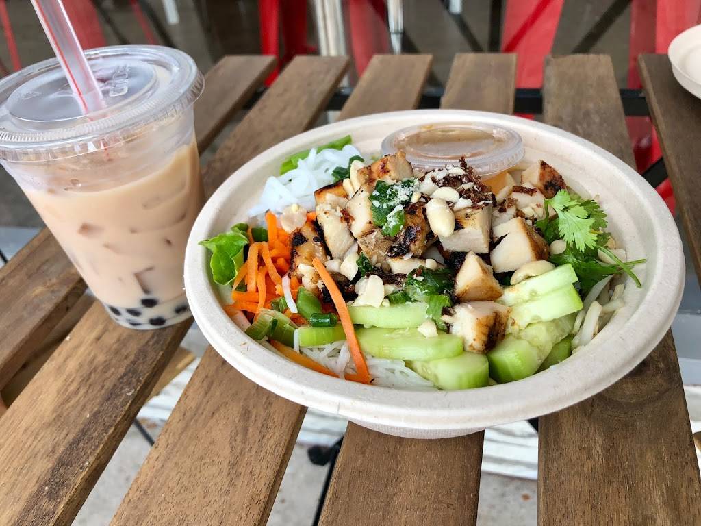 Viet Nom Noms | restaurant | 5221 Bellaire Blvd, Bellaire, TX 77401, USA | 8325825056 OR +1 832-582-5056